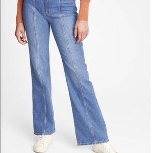 Gap high rise flare jean 27P